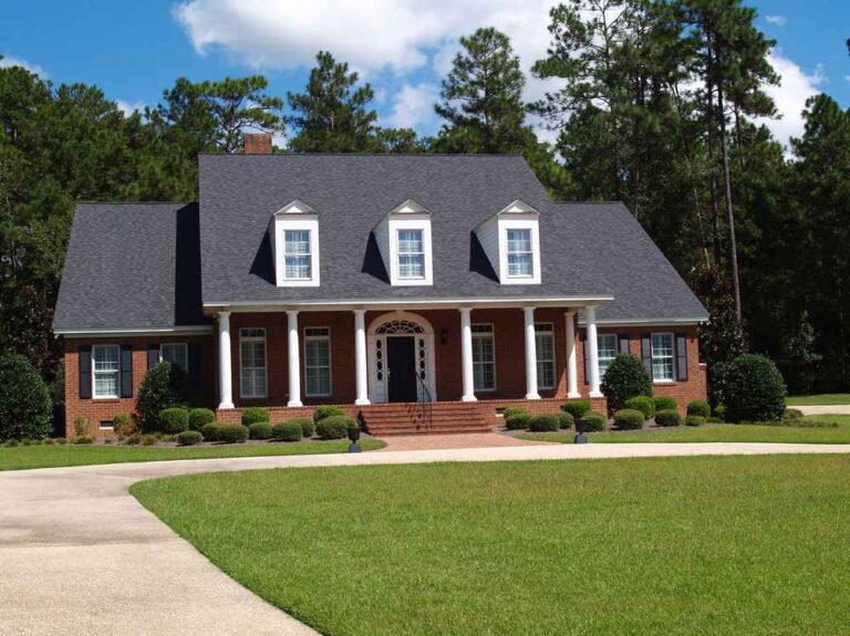 trusted local roofers in Madison OH