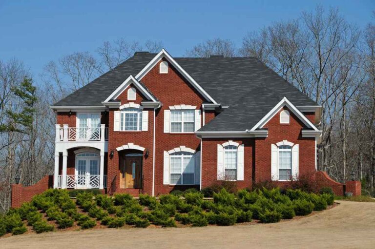 trusted roofing expert in Painesville Township OH
